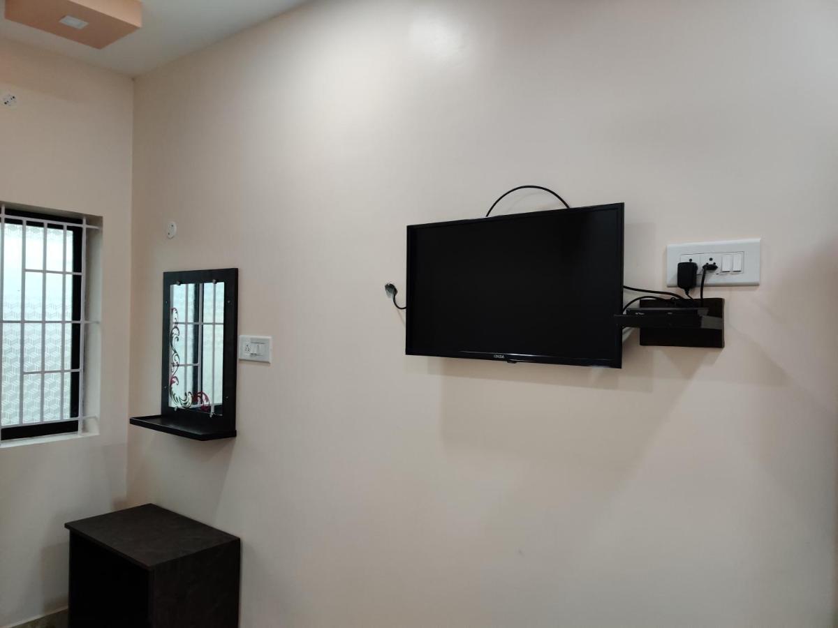 Sivamurugan Residency Bhavani المظهر الخارجي الصورة